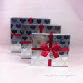 UV Spot Design Paper Gift Boxes with Ribbon